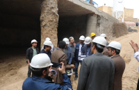 بازدید میدانی سرپرست شهرداری قم از عملیات عمرانی حفاری قطعه پایانی تونل خط یک مترو قم